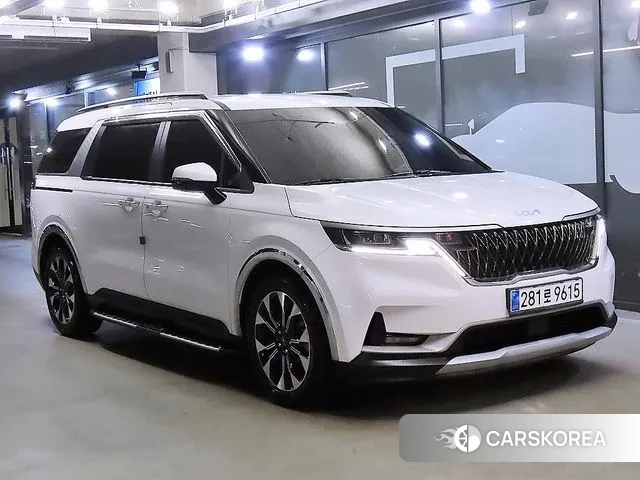 Kia Carnival 4th generation 2022 Белый из Кореи