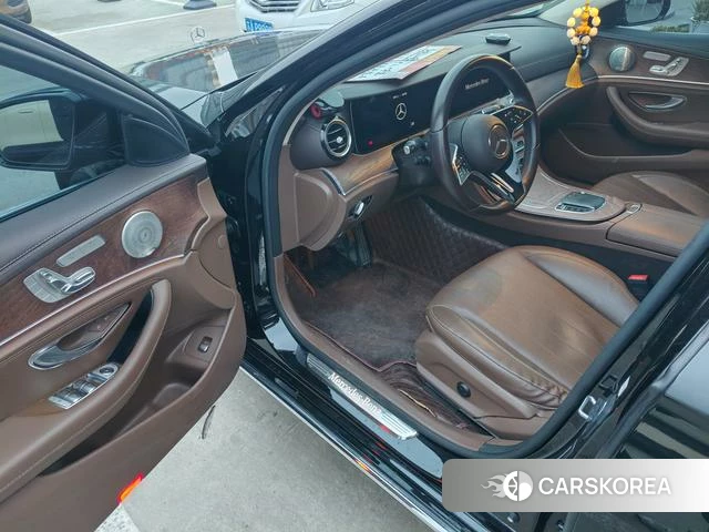 Mercedes-Benz E-class 2023 Черный из Китая