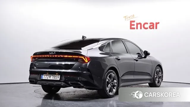 Kia K5 3rd generation 2022 Серый из Кореи