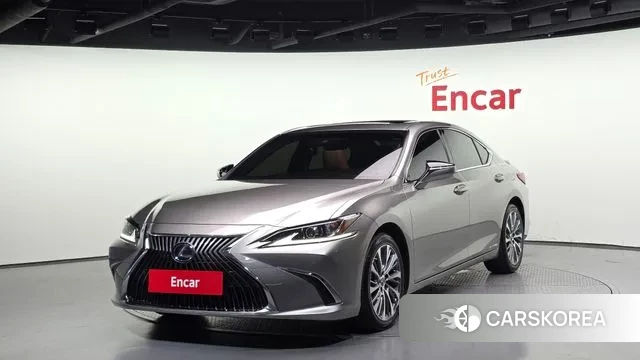 Lexus ES300h 7th generation 2018 Серый из Кореи