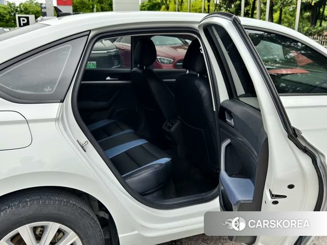 Volkswagen Lavida 2024 Белый из Китая