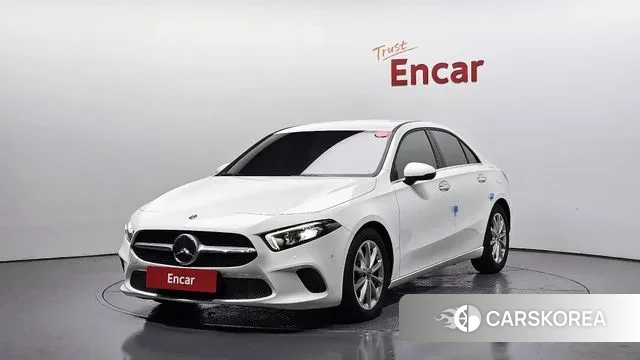 Mercedes-Benz A-Class W177 2020 Белый из Кореи