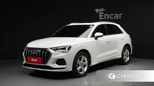 Audi Q3 (F3) 2020 Белый из Кореи