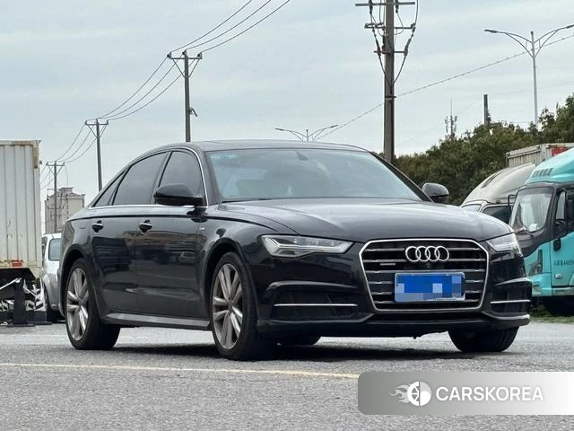 Audi A6L 2018 Черный из Китая