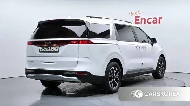 Kia Carnival 4th generation 2022 Белый из Кореи