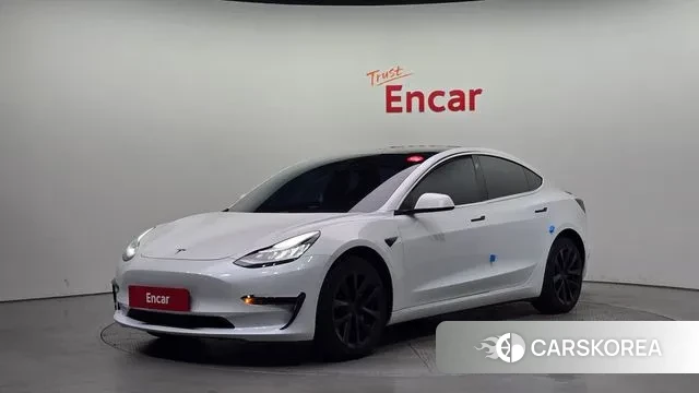 Tesla Model 3 2020 Белый из Кореи