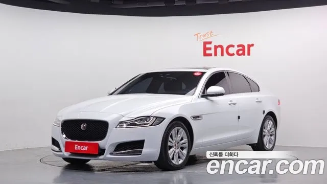 Jaguar XF (X260) 2018 Белый из Кореи
