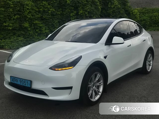 Tesla Model Y 2024 Белый из Кореи