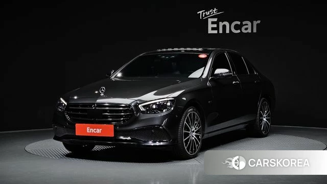 Mercedes-Benz E-Class W213 2021 Серый из Кореи