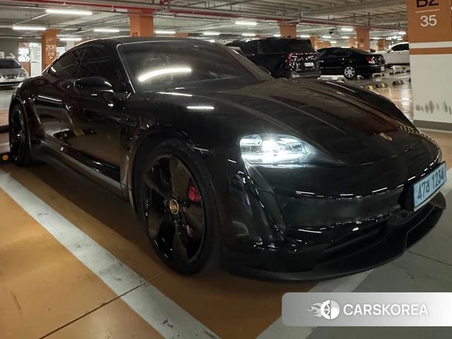 Porsche Taycan 2021 Черный из Кореи