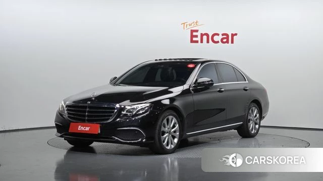 Mercedes-Benz E-Class W213 2019 Черный из Кореи