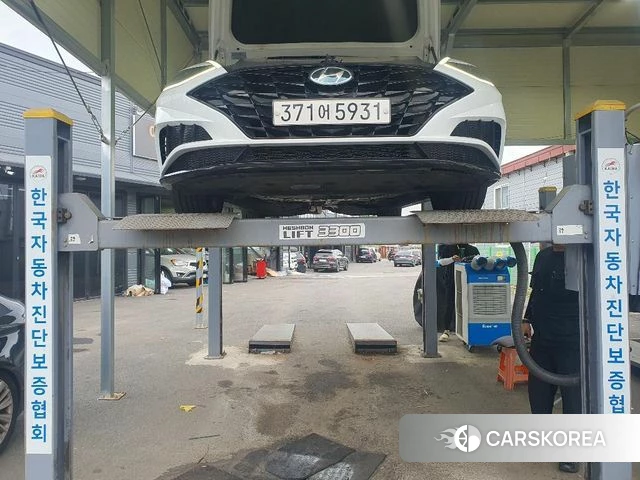 Hyundai Sonata (DN8) 2022 Белый из Кореи