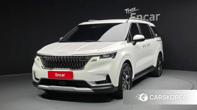 Kia Carnival 4th generation 2022 Белый из Кореи