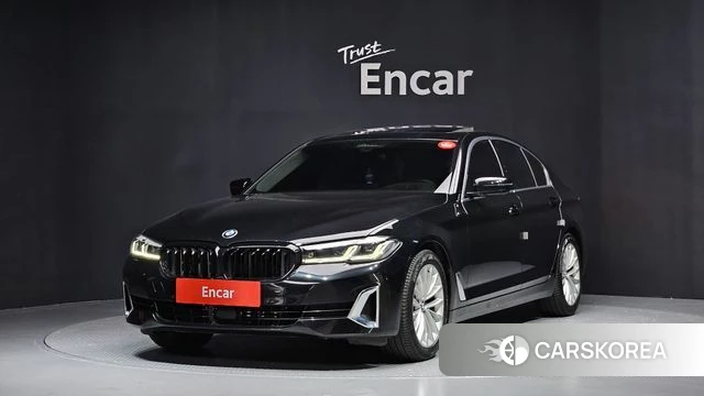 BMW 5 Series (G30) 2020 Черный из Кореи