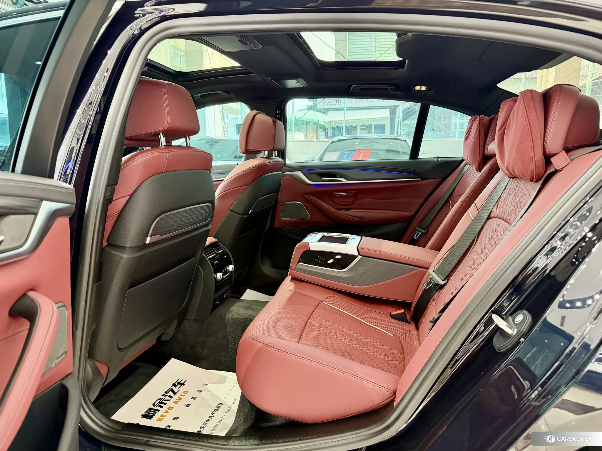 BMW 5 series 2021 Черный из Китая