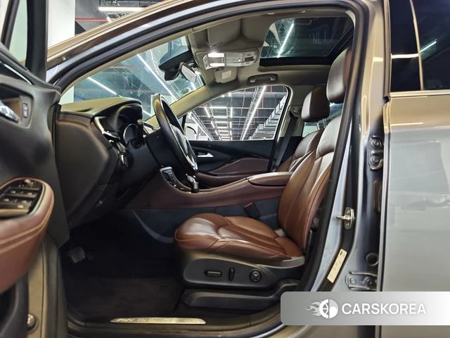 Buick Angkewei 2019 Серебристо-серый из Китая