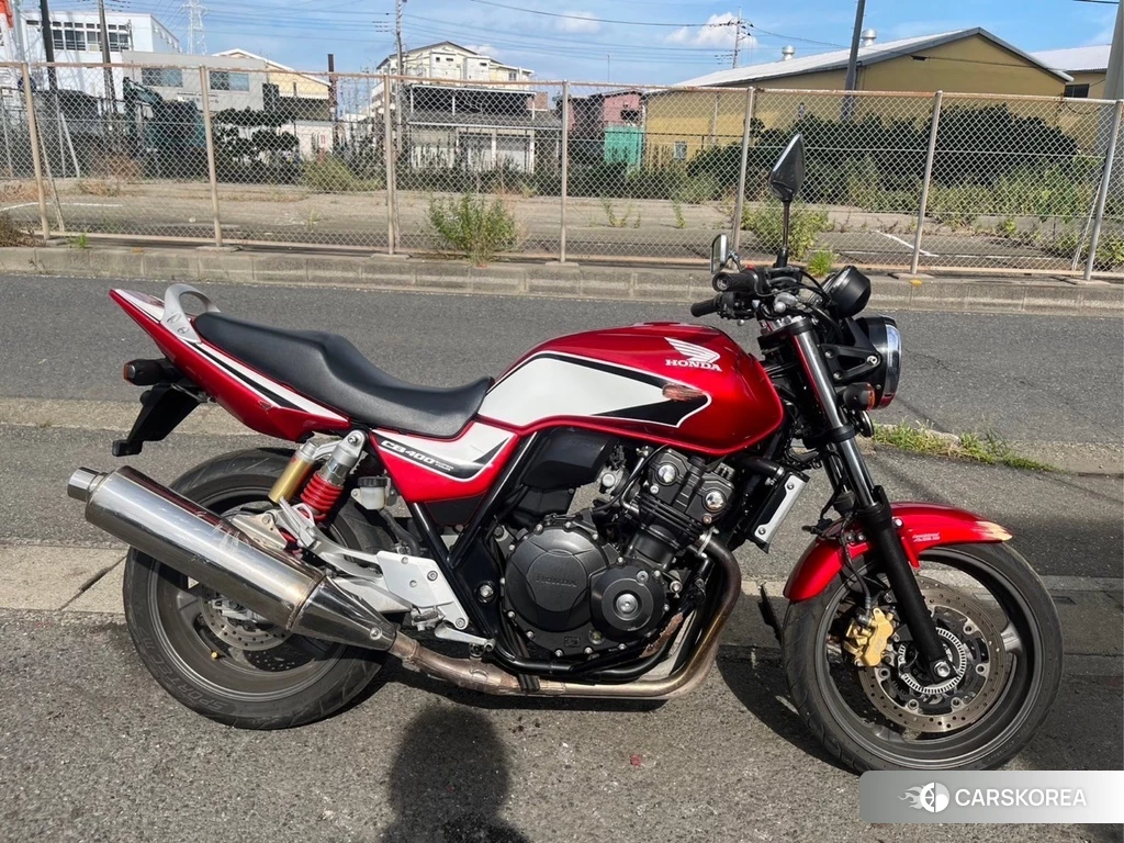 Проданный Honda CB400SF ABS 2011 из Японии