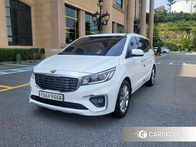 Kia The New Carnival 2019 Белый из Кореи