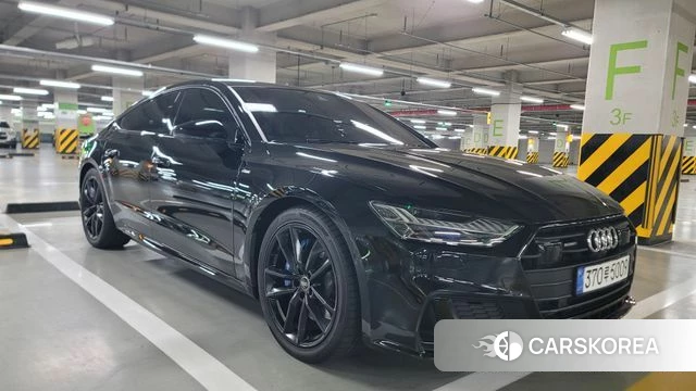 Audi A7 (4K) 2022 Черный из Кореи