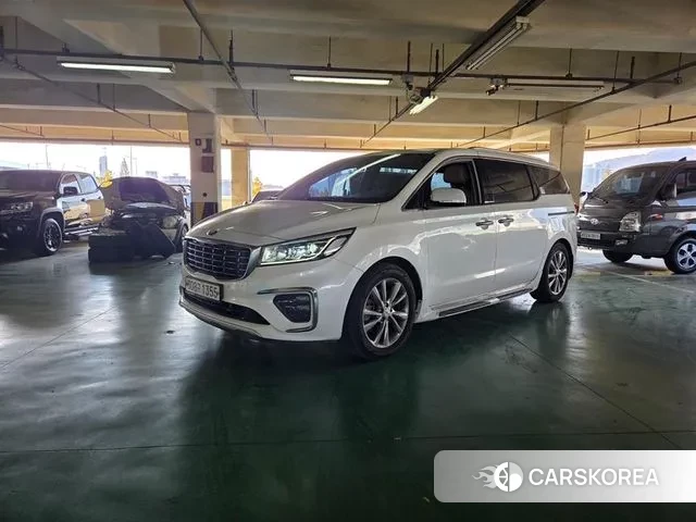Kia The New Carnival 2018 Белый из Кореи