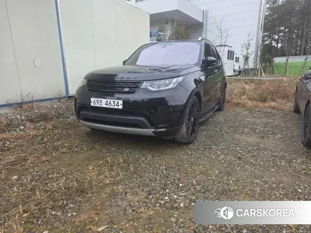 Land Rover Discovery 5 2018 Черный из Кореи