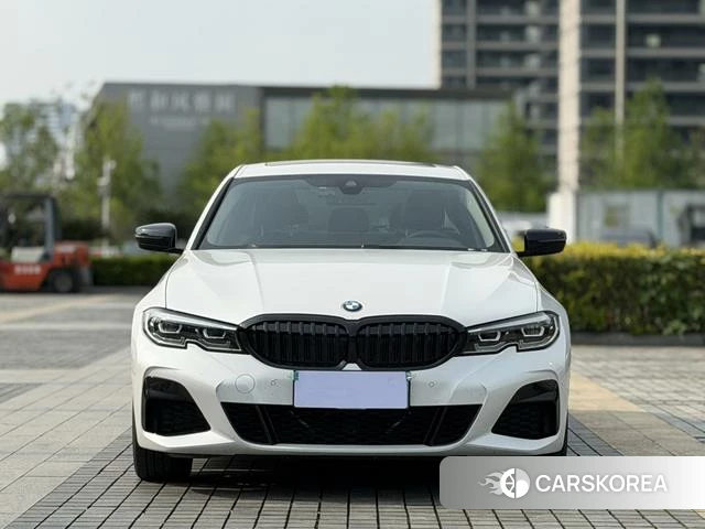 BMW 3 series 2022 Белый из Китая