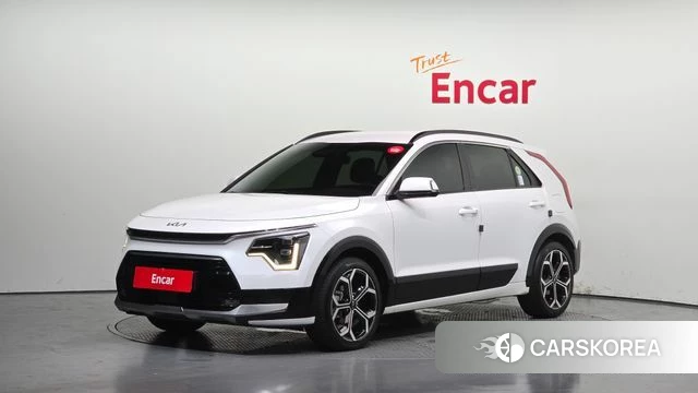 Kia Di Ol Nu Niro 2022 Белый из Кореи
