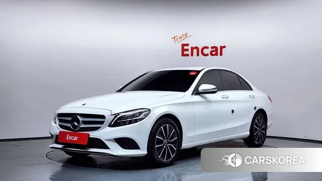 Mercedes-Benz C-Class W205 2019 Белый из Кореи