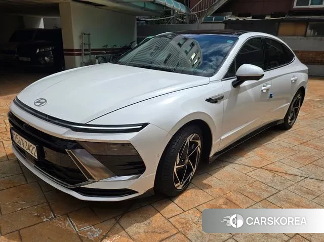 Hyundai Sonata D Edge Hybrid (DN8) 2023 Белый из Кореи