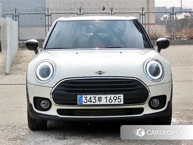 Mini Cooper Clubman 2021 Жемчужный цвет из Кореи