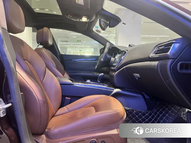 Maserati Ghibli 2018 Другой из Китая