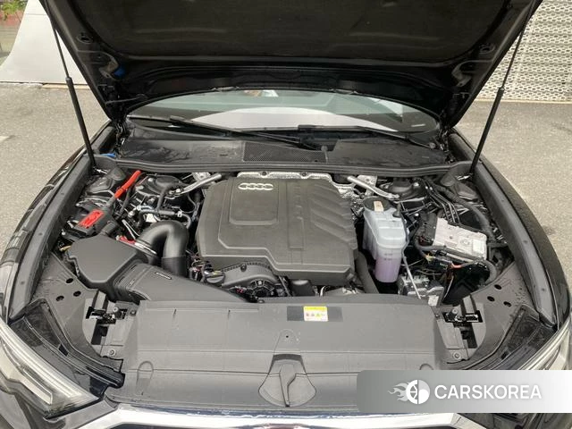 Audi A6L 2024 Черный из Китая