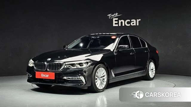 BMW 5 Series (G30) 2018 Черный из Кореи