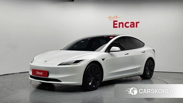 Tesla Model 3 2024 Белый из Кореи