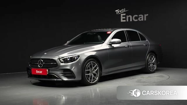 Mercedes-Benz E-Class W213 2022 Серый из Кореи