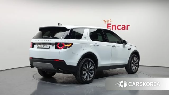 Land Rover Discovery Sports 2018 Белый из Кореи