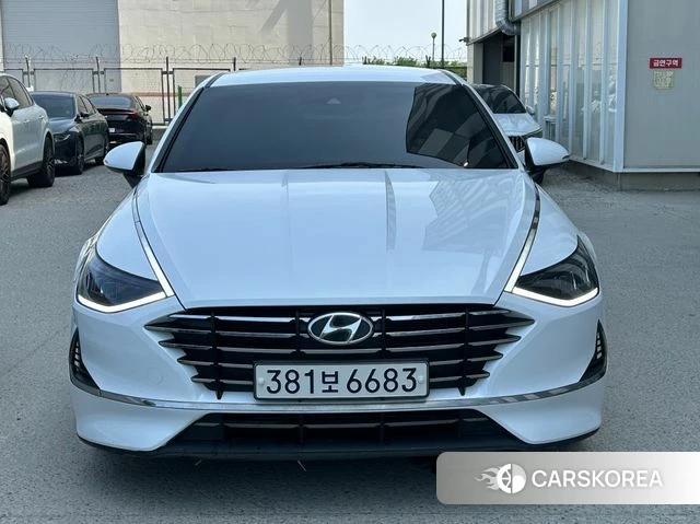 Hyundai Sonata (DN8) 2019 Белый из Кореи