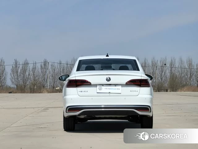 Volkswagen Bora 2026 Белый из Китая