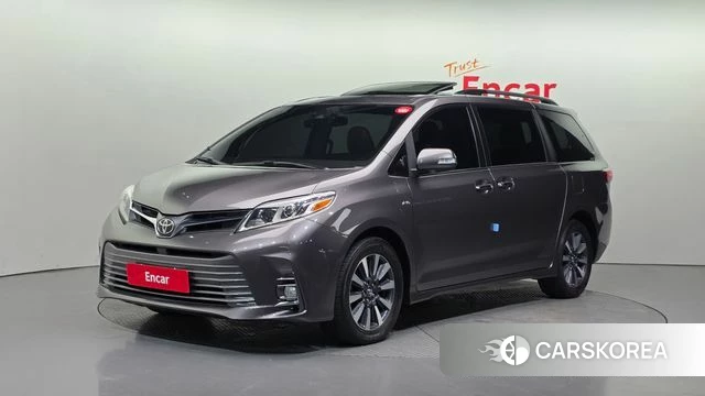 Toyota Sienna 2018 Серый из Кореи