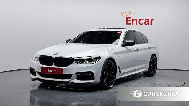 BMW 5 Series (G30) 2018 Белый из Кореи