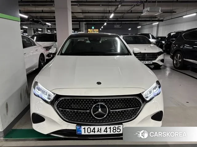 Mercedes-Benz E-Class W214 2025 Белый из Кореи