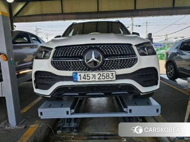 Mercedes-Benz GLE-Class W167 2022 Белый из Кореи