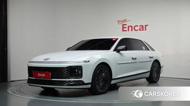 Hyundai Grandeur Hybrid (GN7) 2026 Белый из Кореи