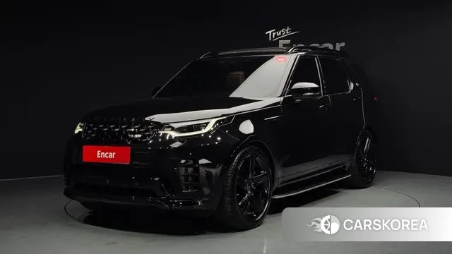 Land Rover Discovery 5 2024 Черный из Кореи