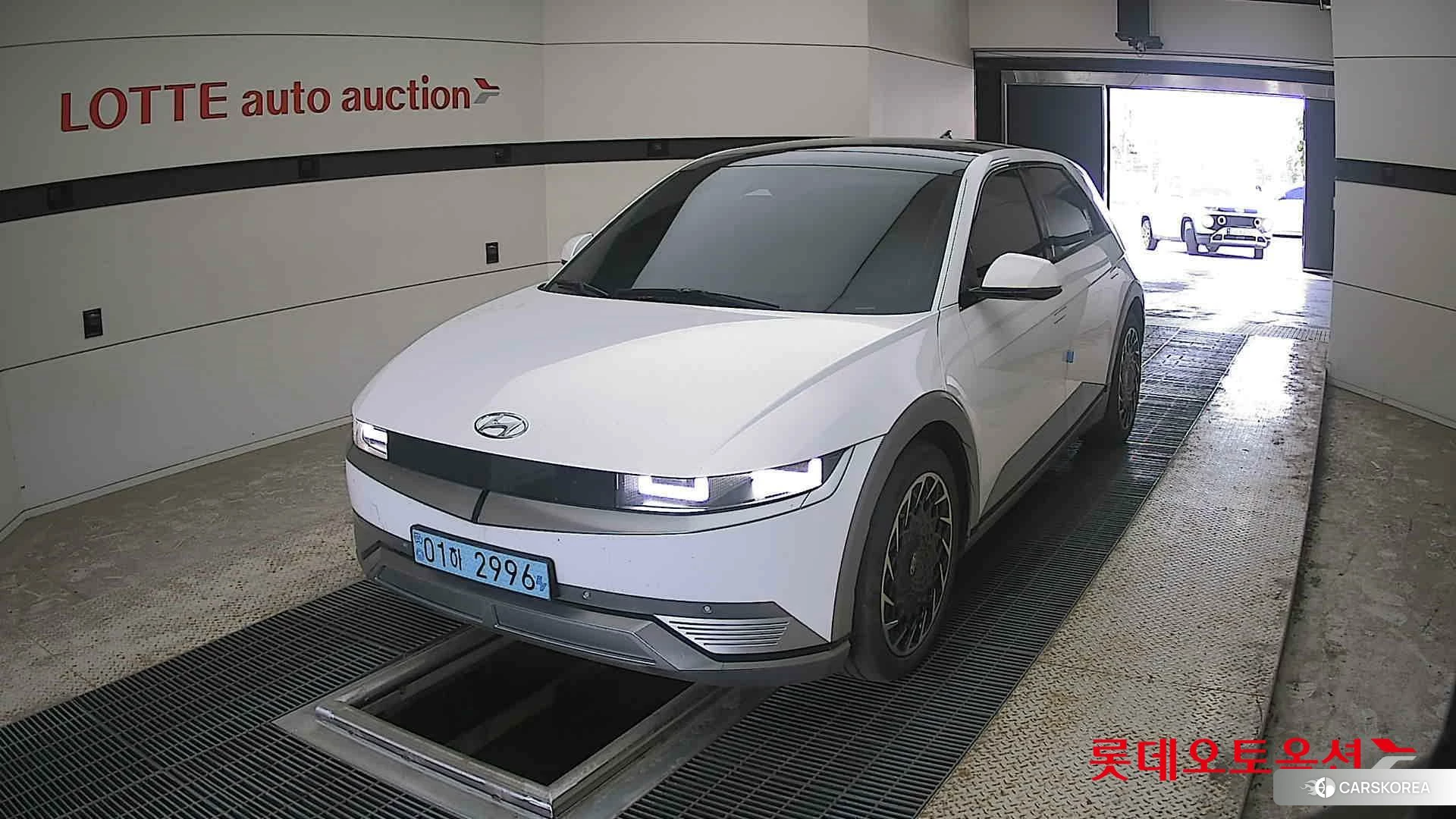 Hyundai IONIQ 5 2022 Atlas White из Кореи