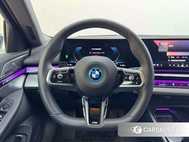BMW i5 2024 Синий из Китая