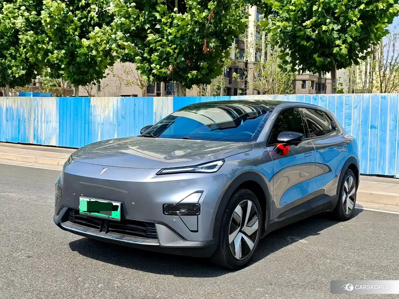 Dark blue car Dark blue S05 2026 Silver/gray из Китая
