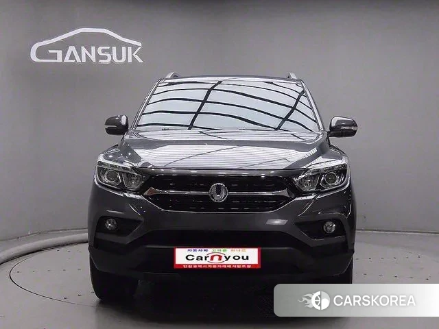 Ssangyong Rexton Sports 2019 Серый из Кореи