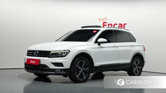 Volkswagen Tiguan second Generation 2018 Белый из Кореи