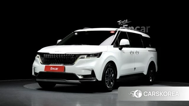 Kia Carnival 4th generation 2023 Белый из Кореи